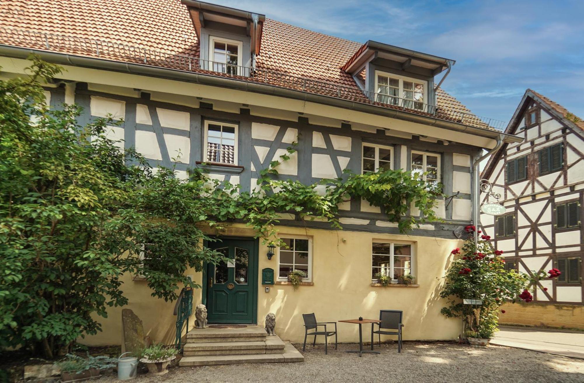 Frühstückspension Stevenson House 3*